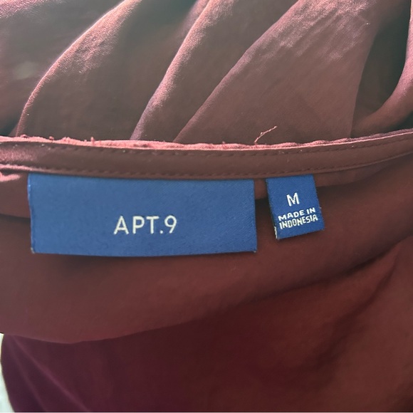 APT 9 V Neck Long Sleeve Blouse, Maroon, Size Medium - Picture 9 of 11